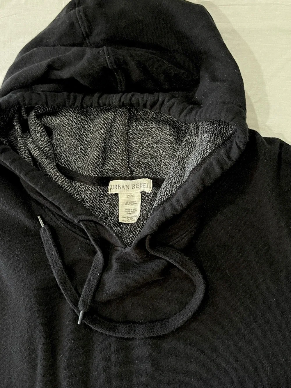3x Distressed Hoodie, Torn Look Black Pullover Urban Rebel Sweatshirt, Comfy M/F